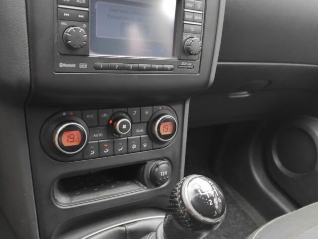 Сірий Ніссан Кашкай, об'ємом двигуна 1.5 л та пробігом 178 тис. км за 9000 $, фото 6 на Automoto.ua