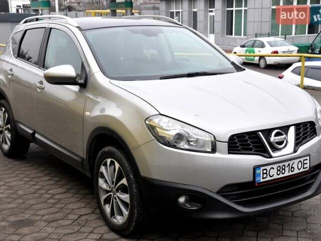 Серый Ниссан Кашкай, объемом двигателя 2 л и пробегом 154 тыс. км за 9600 $, фото 4 на Automoto.ua