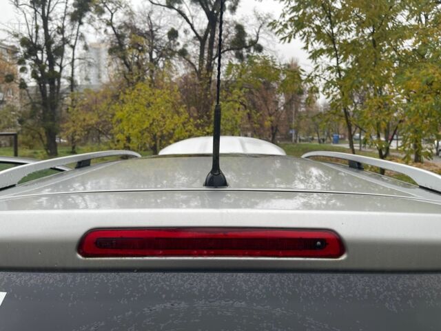 Серый Ниссан Кашкай, объемом двигателя 1.5 л и пробегом 247 тыс. км за 9700 $, фото 14 на Automoto.ua