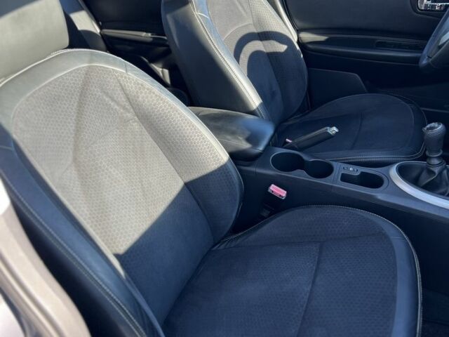 Серый Ниссан Кашкай, объемом двигателя 0 л и пробегом 196 тыс. км за 8700 $, фото 17 на Automoto.ua