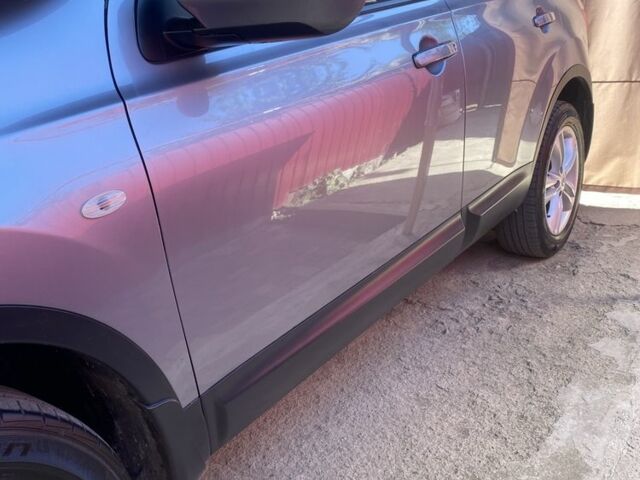 Серый Ниссан Кашкай, объемом двигателя 1.6 л и пробегом 146 тыс. км за 10700 $, фото 3 на Automoto.ua