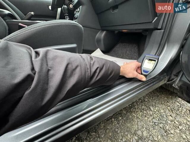 Сірий Ніссан Кашкай, об'ємом двигуна 1.5 л та пробігом 218 тис. км за 12000 $, фото 80 на Automoto.ua