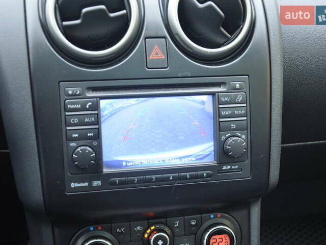 Серый Ниссан Кашкай, объемом двигателя 2 л и пробегом 154 тыс. км за 9600 $, фото 24 на Automoto.ua