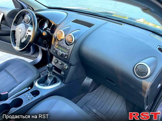 Серый Ниссан Кашкай, объемом двигателя 2 л и пробегом 315 тыс. км за 9650 $, фото 5 на Automoto.ua