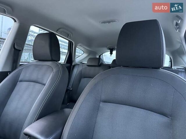 Сірий Ніссан Кашкай, об'ємом двигуна 2 л та пробігом 196 тис. км за 11599 $, фото 33 на Automoto.ua