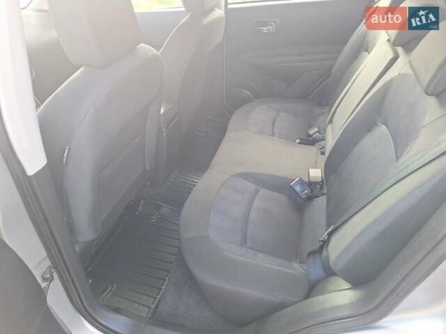 Серый Ниссан Кашкай, объемом двигателя 1.5 л и пробегом 218 тыс. км за 10250 $, фото 20 на Automoto.ua