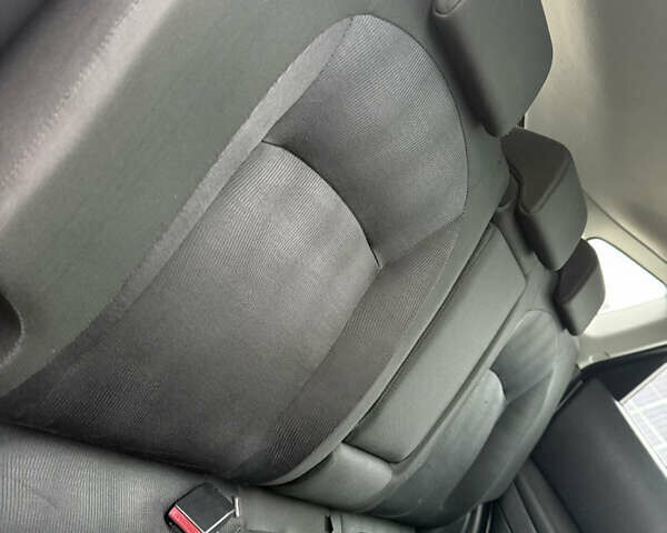 Сірий Ніссан Кашкай, об'ємом двигуна 1.5 л та пробігом 192 тис. км за 9200 $, фото 93 на Automoto.ua