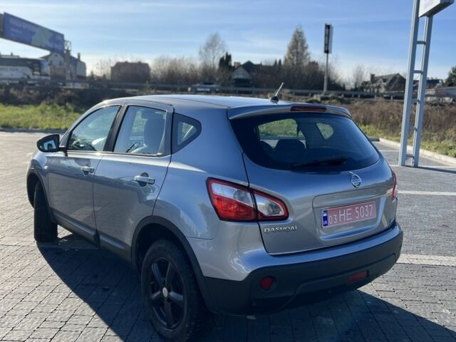 Серый Ниссан Кашкай, объемом двигателя 0 л и пробегом 196 тыс. км за 8700 $, фото 11 на Automoto.ua