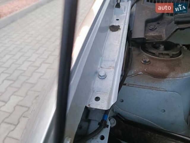 Сірий Ніссан Кашкай, об'ємом двигуна 2 л та пробігом 174 тис. км за 10900 $, фото 17 на Automoto.ua