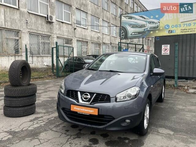 Серый Ниссан Кашкай, объемом двигателя 1.6 л и пробегом 199 тыс. км за 11500 $, фото 10 на Automoto.ua