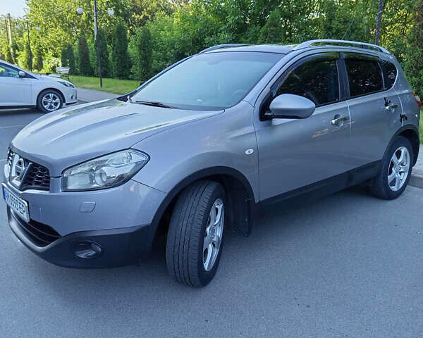 Сірий Ніссан Кашкай, об'ємом двигуна 2 л та пробігом 197 тис. км за 9800 $, фото 5 на Automoto.ua