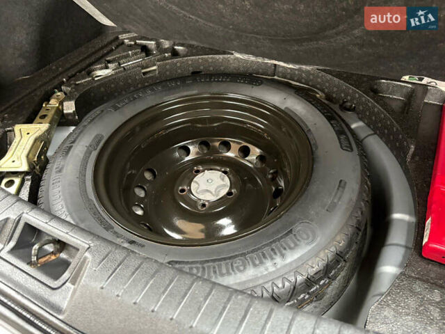Сірий Ніссан Кашкай, об'ємом двигуна 1.5 л та пробігом 215 тис. км за 11599 $, фото 39 на Automoto.ua