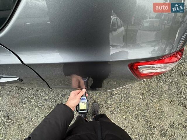 Сірий Ніссан Кашкай, об'ємом двигуна 1.5 л та пробігом 218 тис. км за 12000 $, фото 70 на Automoto.ua