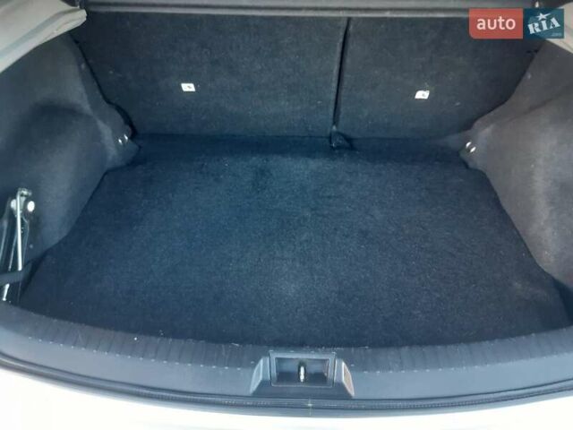 Серый Ниссан Кашкай, объемом двигателя 2 л и пробегом 225 тыс. км за 11200 $, фото 11 на Automoto.ua