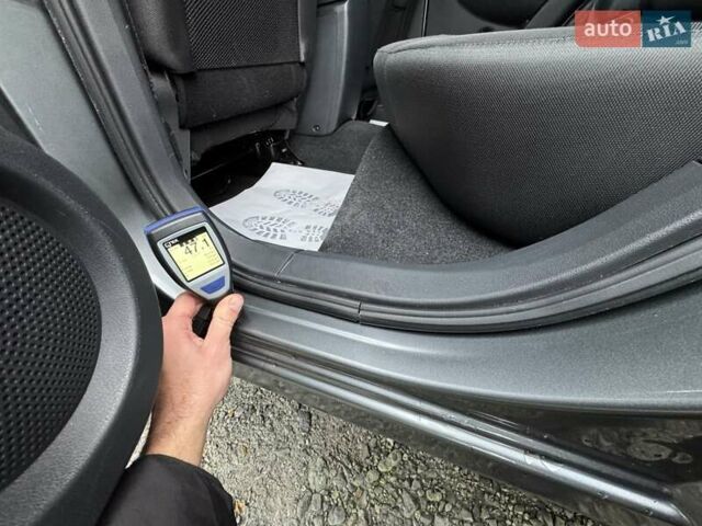 Сірий Ніссан Кашкай, об'ємом двигуна 1.5 л та пробігом 218 тис. км за 12000 $, фото 68 на Automoto.ua