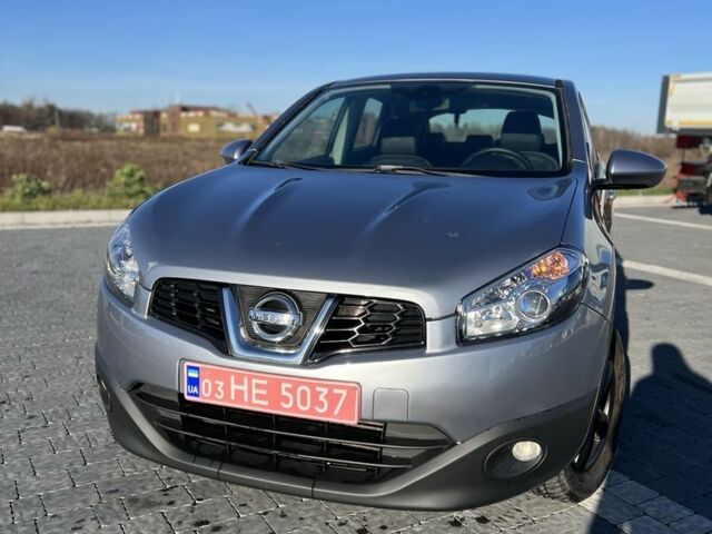 Серый Ниссан Кашкай, объемом двигателя 0 л и пробегом 196 тыс. км за 8700 $, фото 4 на Automoto.ua