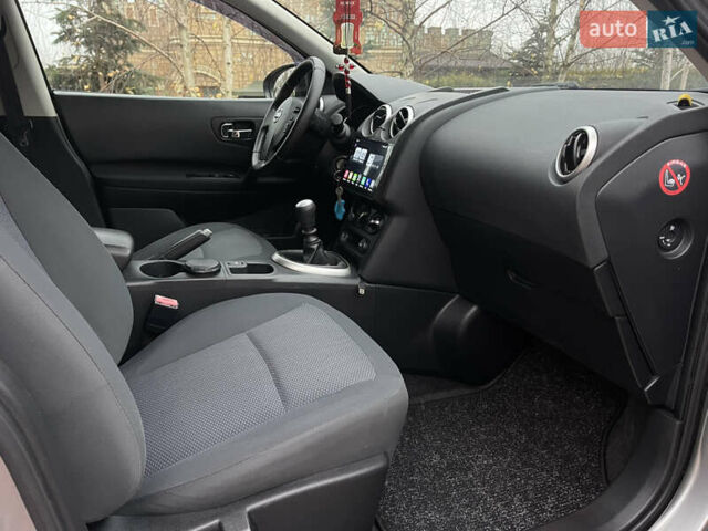 Сірий Ніссан Кашкай, об'ємом двигуна 1.5 л та пробігом 193 тис. км за 10199 $, фото 22 на Automoto.ua