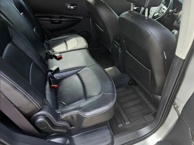 Серый Ниссан Кашкай, объемом двигателя 2 л и пробегом 221 тыс. км за 12300 $, фото 3 на Automoto.ua