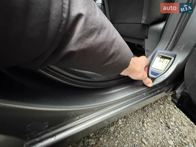 Сірий Ніссан Кашкай, об'ємом двигуна 1.5 л та пробігом 218 тис. км за 12000 $, фото 77 на Automoto.ua