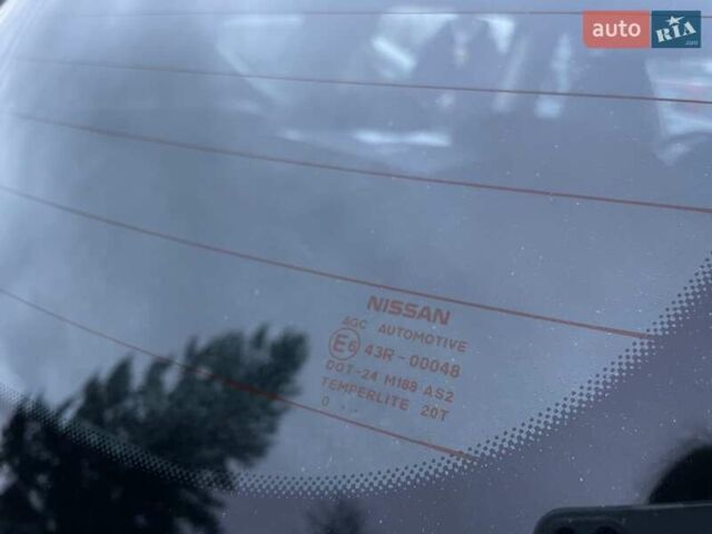 Сірий Ніссан Кашкай, об'ємом двигуна 1.5 л та пробігом 218 тис. км за 12000 $, фото 56 на Automoto.ua