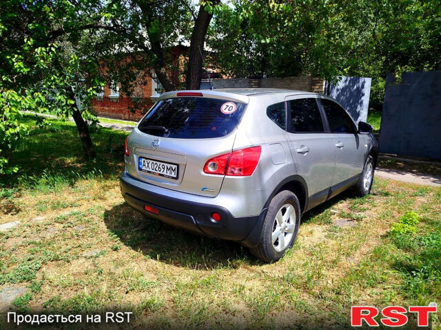 Сірий Ніссан Кашкай, об'ємом двигуна 2 л та пробігом 154 тис. км за 9300 $, фото 3 на Automoto.ua