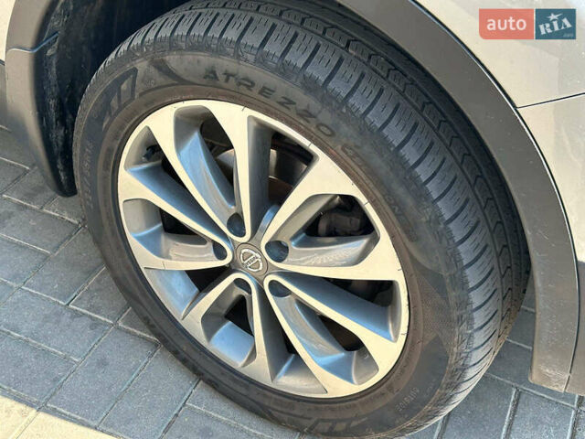 Сірий Ніссан Кашкай, об'ємом двигуна 2 л та пробігом 156 тис. км за 11440 $, фото 7 на Automoto.ua
