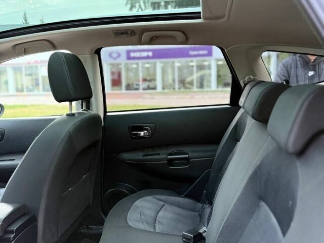 Сірий Ніссан Кашкай, об'ємом двигуна 1.6 л та пробігом 162 тис. км за 10300 $, фото 9 на Automoto.ua