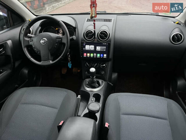 Сірий Ніссан Кашкай, об'ємом двигуна 1.5 л та пробігом 193 тис. км за 10199 $, фото 23 на Automoto.ua
