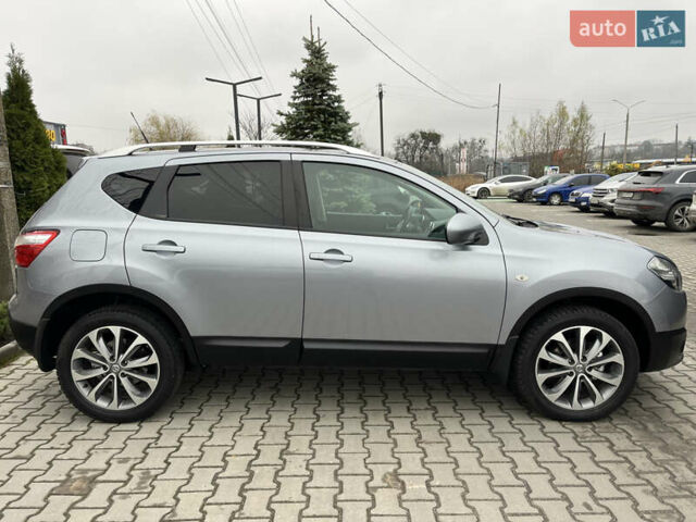 Серый Ниссан Кашкай, объемом двигателя 2 л и пробегом 186 тыс. км за 10950 $, фото 5 на Automoto.ua