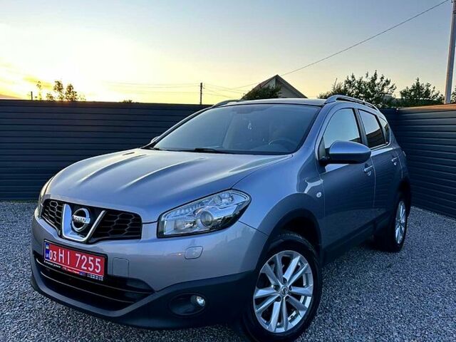Серый Ниссан Кашкай, объемом двигателя 1.6 л и пробегом 157 тыс. км за 11250 $, фото 1 на Automoto.ua