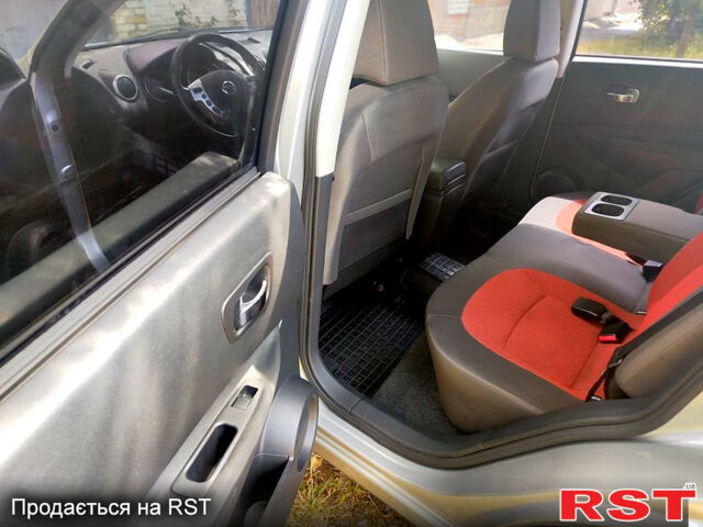 Сірий Ніссан Кашкай, об'ємом двигуна 2 л та пробігом 154 тис. км за 9300 $, фото 6 на Automoto.ua