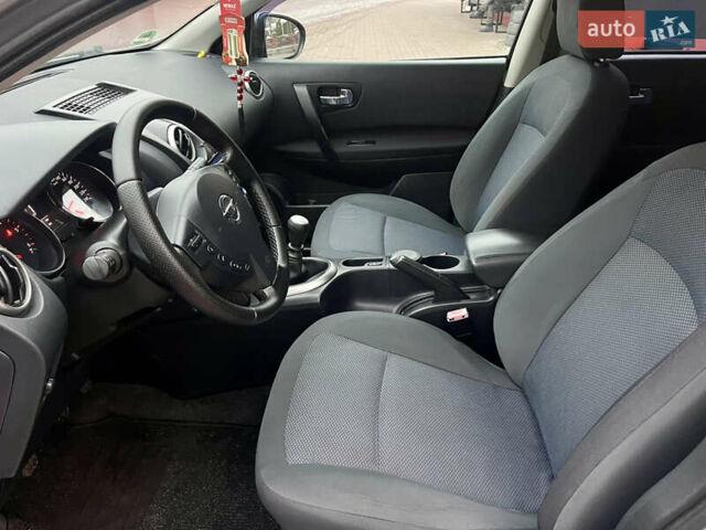 Сірий Ніссан Кашкай, об'ємом двигуна 1.5 л та пробігом 193 тис. км за 10199 $, фото 28 на Automoto.ua