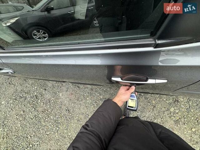 Сірий Ніссан Кашкай, об'ємом двигуна 1.5 л та пробігом 218 тис. км за 12000 $, фото 67 на Automoto.ua
