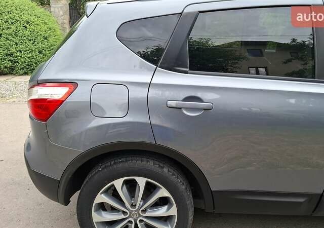 Серый Ниссан Кашкай, объемом двигателя 2 л и пробегом 223 тыс. км за 11900 $, фото 9 на Automoto.ua