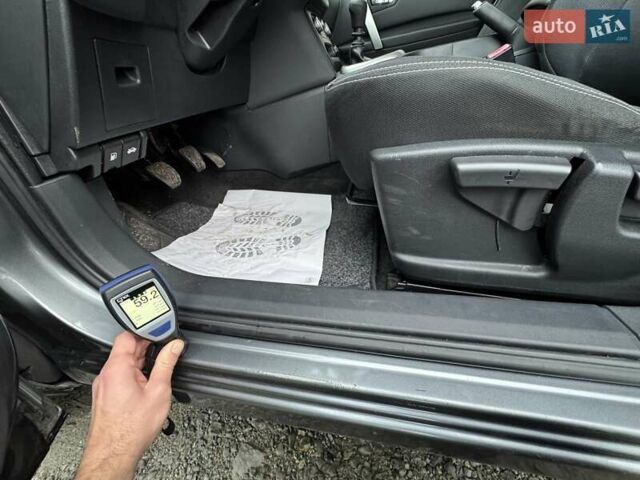 Сірий Ніссан Кашкай, об'ємом двигуна 1.5 л та пробігом 218 тис. км за 12000 $, фото 64 на Automoto.ua