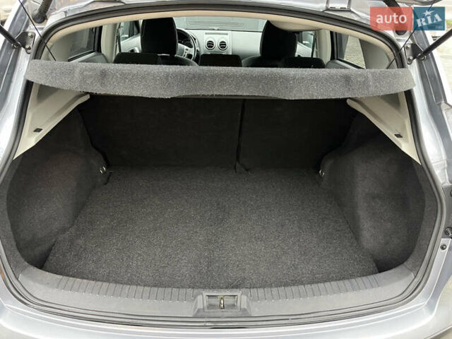 Серый Ниссан Кашкай, объемом двигателя 2 л и пробегом 186 тыс. км за 10999 $, фото 28 на Automoto.ua