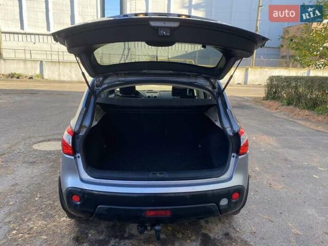 Сірий Ніссан Кашкай, об'ємом двигуна 1.5 л та пробігом 239 тис. км за 9500 $, фото 9 на Automoto.ua