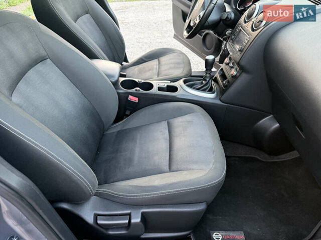 Серый Ниссан Кашкай, объемом двигателя 1.5 л и пробегом 220 тыс. км за 11200 $, фото 4 на Automoto.ua