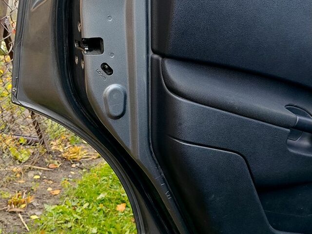 Ніссан Кашкай 2011 у Маневичах на Automoto.ua Сірий Ніссан Кашкай, об'ємом двигуна 1.5 л та пробігом 258 тис. км за 9800 $, фото 5 на Automoto.ua