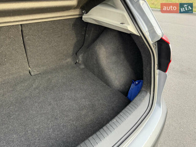 Сірий Ніссан Кашкай, об'ємом двигуна 1.6 л та пробігом 185 тис. км за 11799 $, фото 34 на Automoto.ua