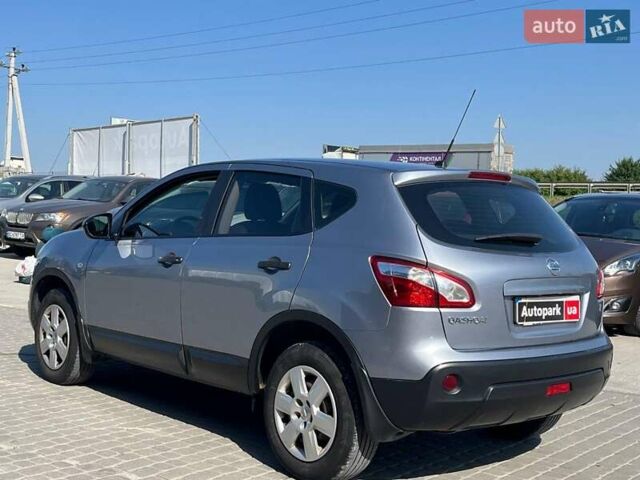 Серый Ниссан Кашкай, объемом двигателя 1.6 л и пробегом 144 тыс. км за 10990 $, фото 6 на Automoto.ua