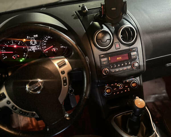 Сірий Ніссан Кашкай, об'ємом двигуна 1.5 л та пробігом 280 тис. км за 10700 $, фото 12 на Automoto.ua