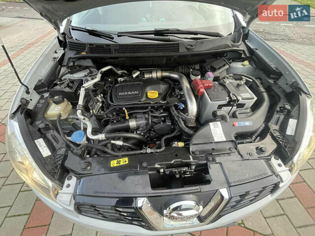 Сірий Ніссан Кашкай, об'ємом двигуна 1.6 л та пробігом 258 тис. км за 12000 $, фото 8 на Automoto.ua