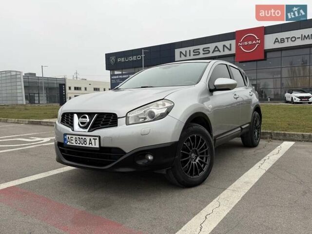 Серый Ниссан Кашкай, объемом двигателя 2 л и пробегом 135 тыс. км за 10500 $, фото 1 на Automoto.ua