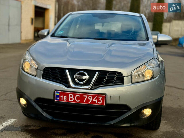 Серый Ниссан Кашкай, объемом двигателя 1.6 л и пробегом 183 тыс. км за 8999 $, фото 1 на Automoto.ua