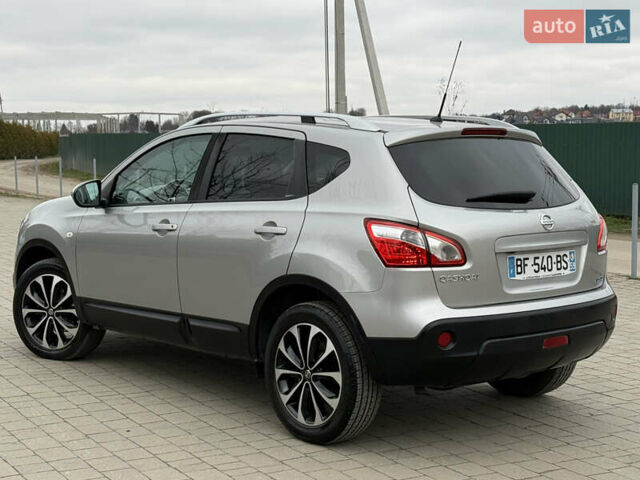 Серый Ниссан Кашкай, объемом двигателя 1.5 л и пробегом 220 тыс. км за 10400 $, фото 12 на Automoto.ua