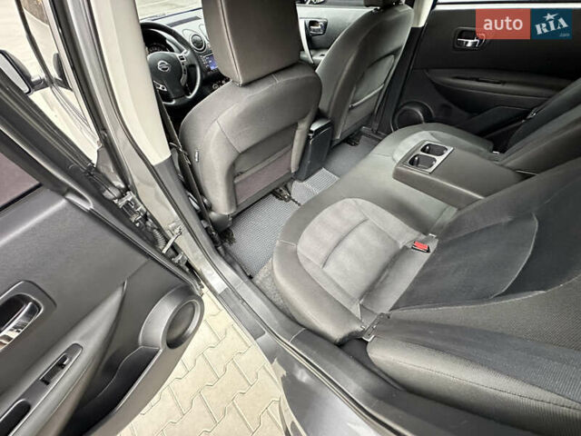 Серый Ниссан Кашкай, объемом двигателя 1.46 л и пробегом 293 тыс. км за 9500 $, фото 25 на Automoto.ua