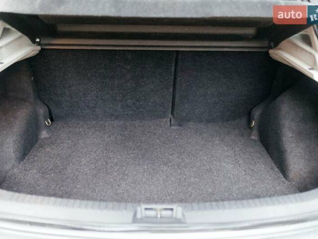 Сірий Ніссан Кашкай, об'ємом двигуна 1.46 л та пробігом 250 тис. км за 9666 $, фото 15 на Automoto.ua