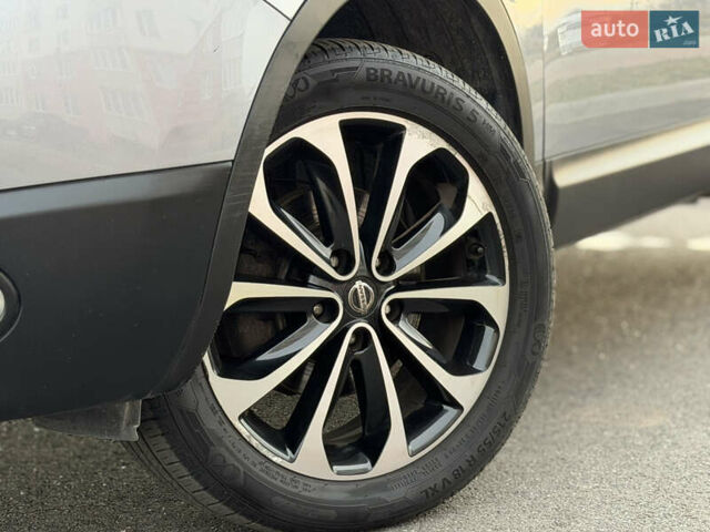 Сірий Ніссан Кашкай, об'ємом двигуна 1.6 л та пробігом 185 тис. км за 11799 $, фото 80 на Automoto.ua