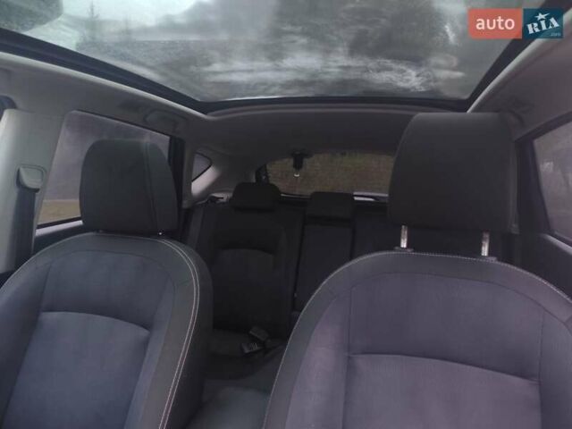 Серый Ниссан Кашкай, объемом двигателя 1.6 л и пробегом 213 тыс. км за 9950 $, фото 22 на Automoto.ua